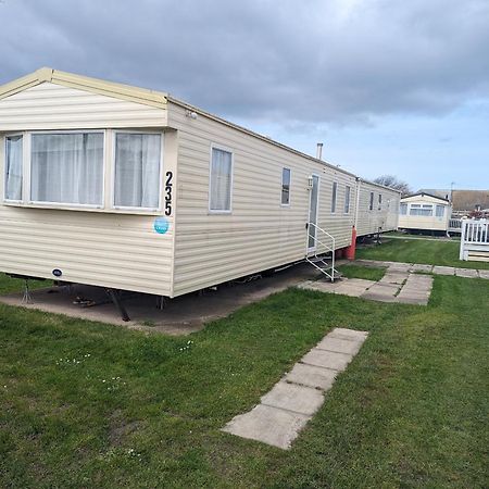 3 Bedroom Caravan, Sleeps 8 Lyons Lido Beach Prestatyn Eksteriør bilde