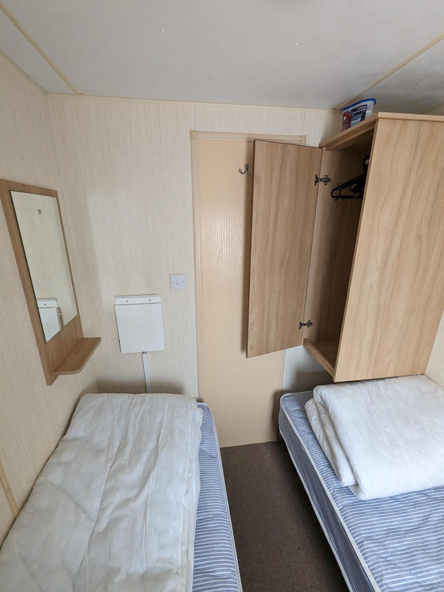 3 Bedroom Caravan, Sleeps 8 Lyons Lido Beach Prestatyn Eksteriør bilde