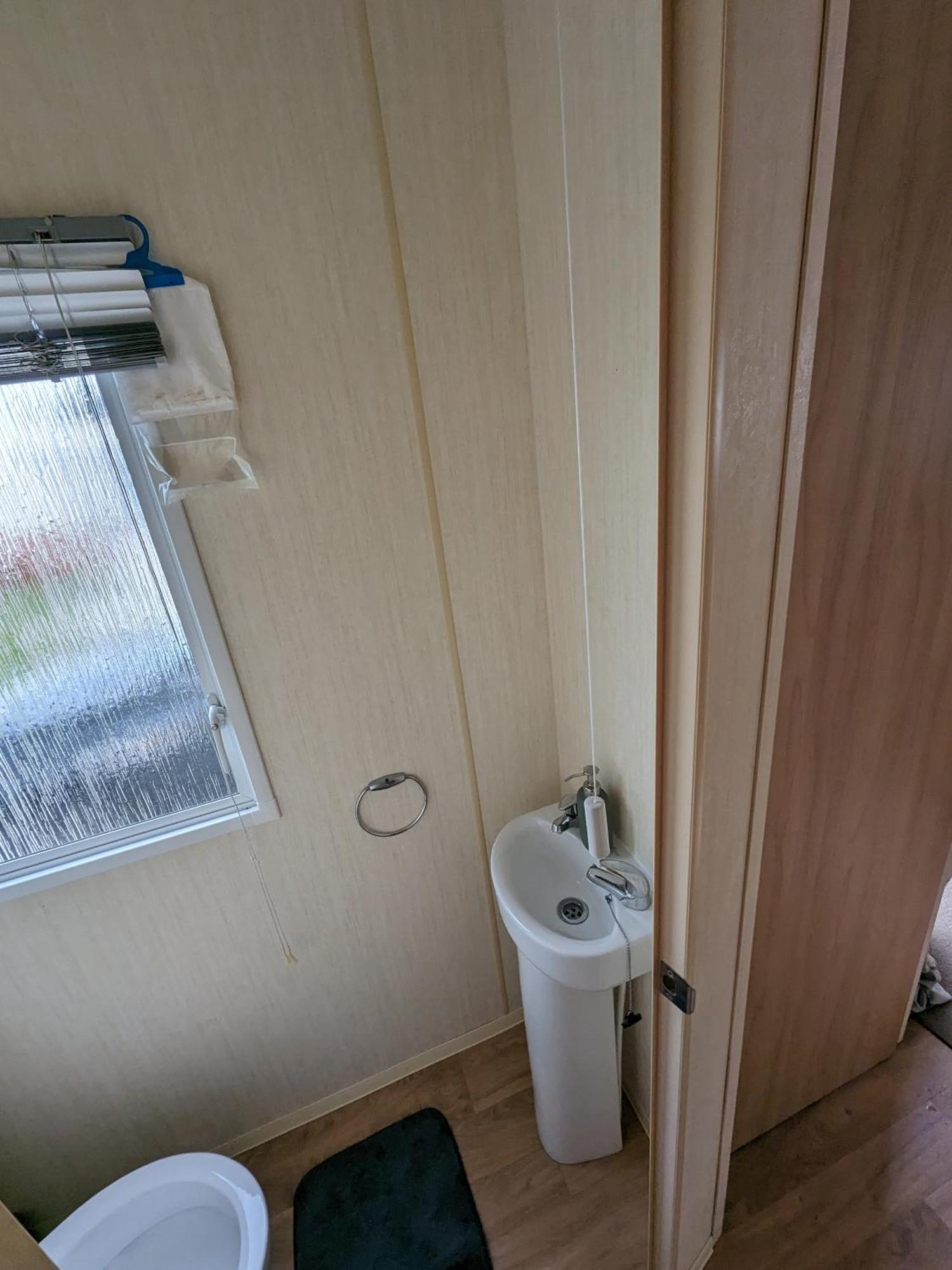 3 Bedroom Caravan, Sleeps 8 Lyons Lido Beach Prestatyn Eksteriør bilde